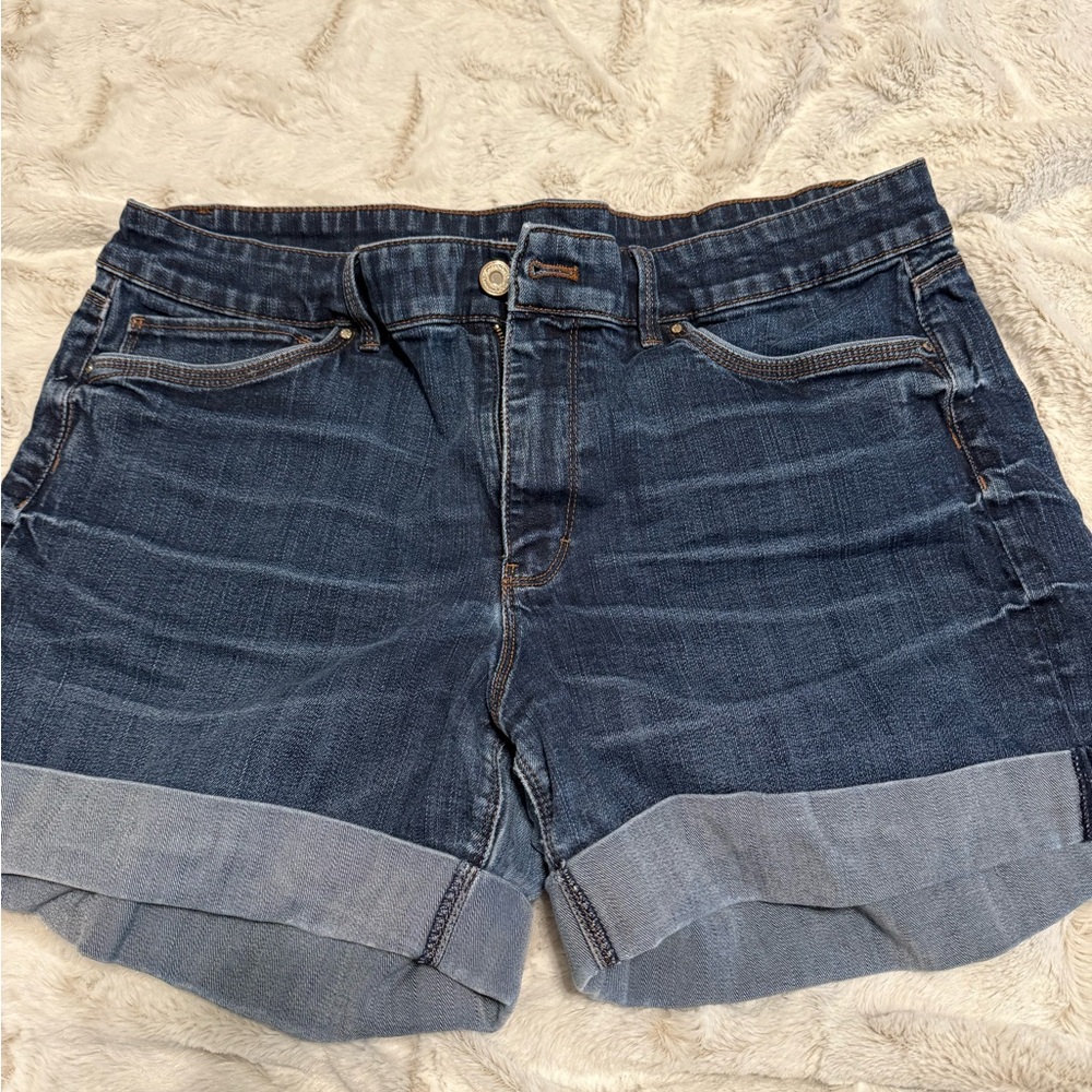 White House Black Market Jean shirt Size 16